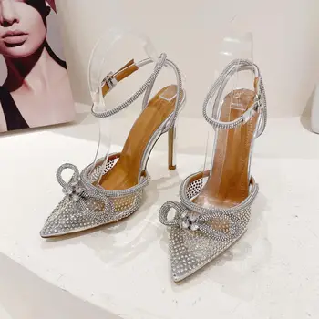 Новые Прозрачные женские туфли-лодочки из ПВХ, Пикантные хрустальные босоножки на высоком каблуке с бабочкой и острым носком, свадебные босоножки для выпускного вечера, Весенняя обувь