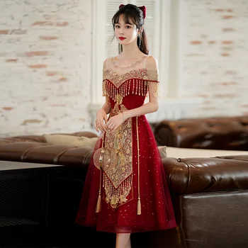 Китайское Традиционное Платье Красный Свадебный Тост Невесты Одежда С Кружевной Вышивкой И Кисточками Украшение Xiuhe Улучшенный Стиль Cheongsam Изображение 2