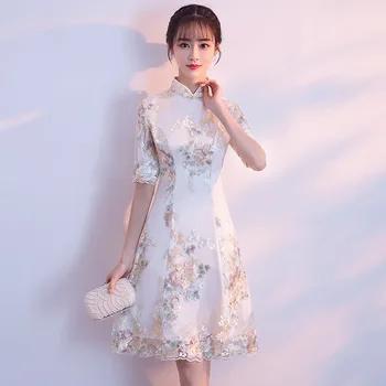 Традиционная китайская одежда Винтажное платье трапециевидной формы с воротником-стойкой Cheongsam Qipao Платье с цветочной вышивкой Изображение 2