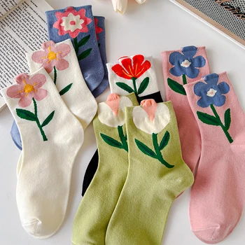 1 Пара женских носков в японско-корейском стиле с мультяшным цветком, карамельный цвет, Harajuku Kawaii, носки средней длины, дышащие повседневные короткие носки
