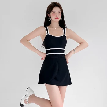 Wisuwore Эксклюзивная поставка 2023 Новой корейской цельной юбки-бикини в консервативном стиле с двумя плечами, купальник-бикини для женщин Изображение 2