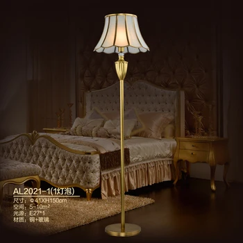 Европейский торшер, диван для гостиной, Прикроватные светильники для спальни, кабинета, Американская Вертикальная стеклянная настольная лампа, Полностью Медный настольный светильник Изображение 2