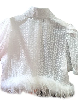 TWOTWINSTYLE, Рубашки с перьями в стиле Пэчворк, женские Рубашки с лацканами, Длинный рукав, Однобортная Повседневная Свободная Блузка, Женская мода Изображение 2