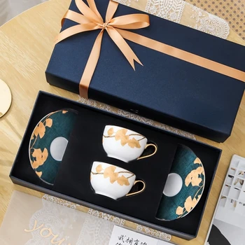 Кофейный набор из высококачественного костяного фарфора в европейском стиле, Семейные Изысканные керамические Кофейные чашки и блюдца, Подарочная коробка, сувенирная посуда