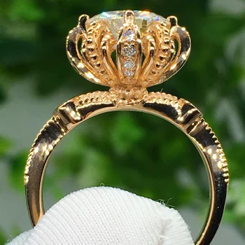 Женские модные кольца Huitan с кристаллами CZ, современные обручальные кольца, свадебные аксессуары для вечеринок, стильные женские аксессуары, Новые ювелирные изделия