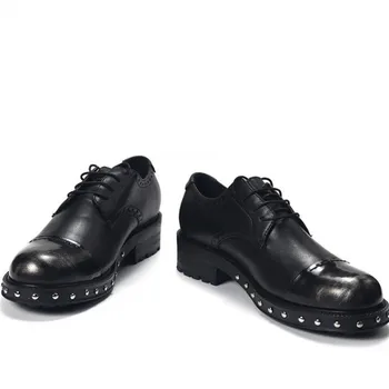 Черные мужские туфли-дерби с заклепками из коровьей кожи ручной работы, мужские Оксфорды-тройки на толстом каблуке для джентльменов Изображение 2